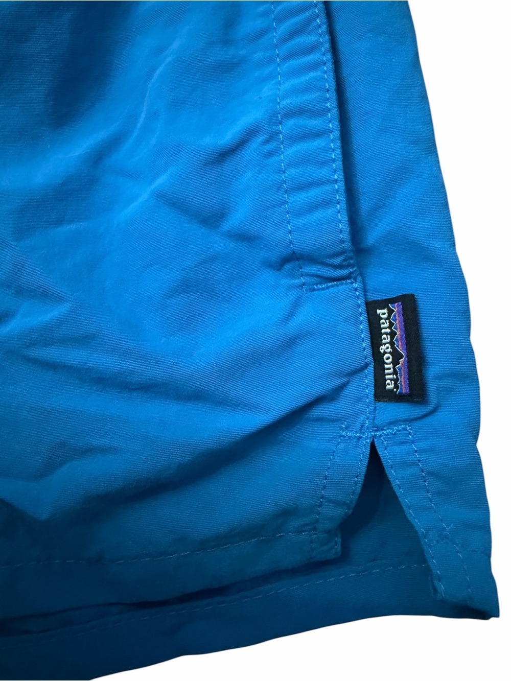 Patagonia barely baggies 2.5” Lightweight Athletic Shorts with Pink Drawstring - Picture 3 of 8